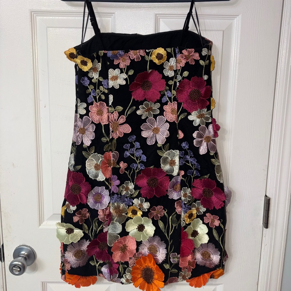 FLORAL DRESS - Picture 2 of 2